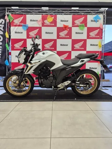 ? Yamaha Fazer 250 - Performance e Conforto! ?