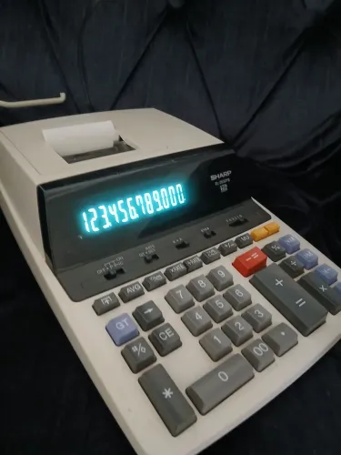 Calculadora Sharp EL-2630PIII R$ 450 (USADA EXCELENTE)
