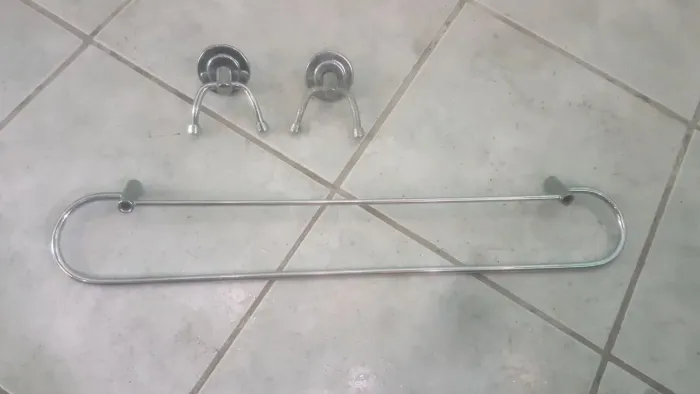 Porta toalhas pra banheiro
