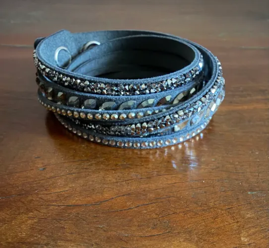 Pulseira Swarovski nunca usada