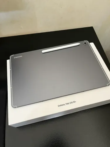 Tablet Samsung Galaxy s10 FE+. 13.1 polegadas
