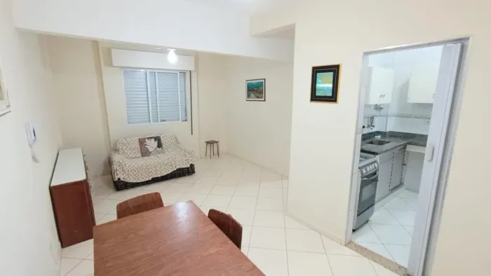 VENDA DE APARTAMENTO DE 65m2 DE 1 DORMS, 1 BANHEIRO ( não possui vaga para veículos ) NO B