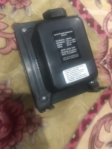 Auto transformador BIVOLT