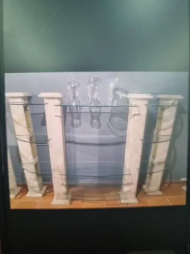 Estante Rack de vidro e marmore italiano