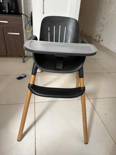 Cadeira de alimentação burigotto