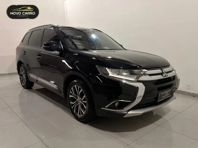 Mitsubishi Outlander Comfort 2.0 16V Aut. 2016
