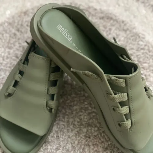 Melissa 33/34 verde militar original 