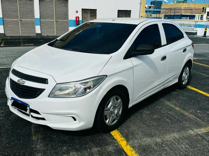 Chevrolet Onix JOY Hatch 1.0 8V Flex Mec. 4P 2018