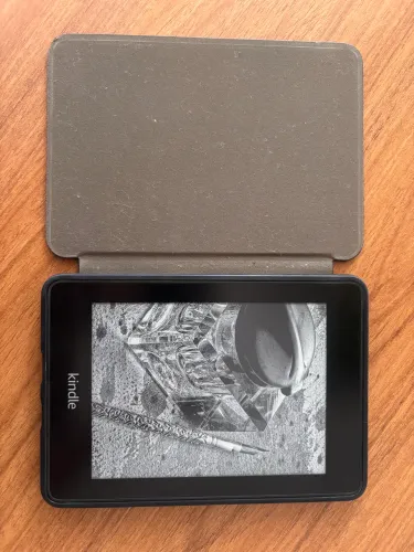 Kindle 10° geração ( usado duas vezes)