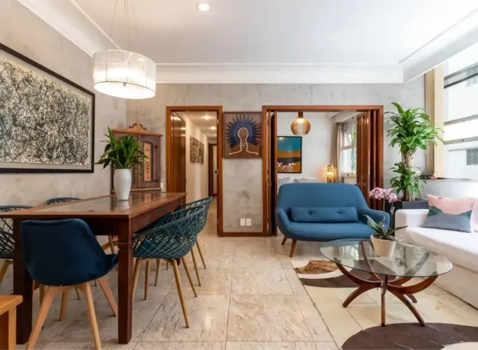 Lindo apartamento em rua bucólica e arborizada em Ipanema