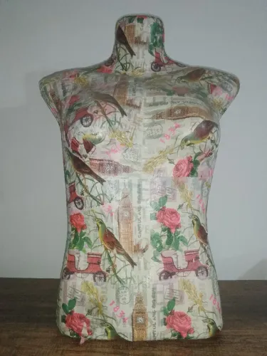 Manequins diversos