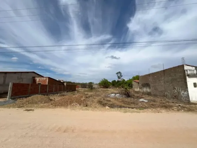 Terreno Lote 393m² | Cajazeiras-PB | Dom Zacarias - DESOCUPADO - Excelente Oportunidade -