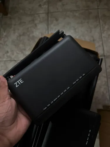 Modem (ONT) ZTE F670L V9