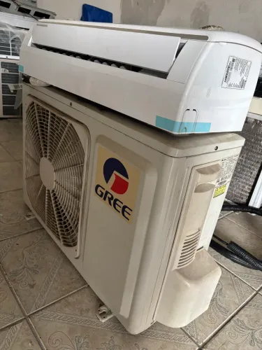 Gree 9k btus 1.400 com instalação 