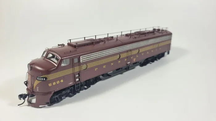 Locomotiva HO WalthersProto E8A-A Pennsylvania #5804