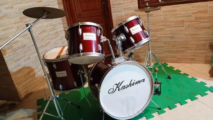 BATERIA MUSICAL ACÚSTICA