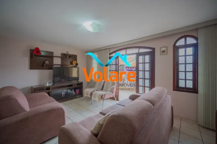 Imperdível Casa à Venda em Osasco-SP, Bairro Cidade das Flores: 4 Quartos, 1 Suíte, 2 Sala