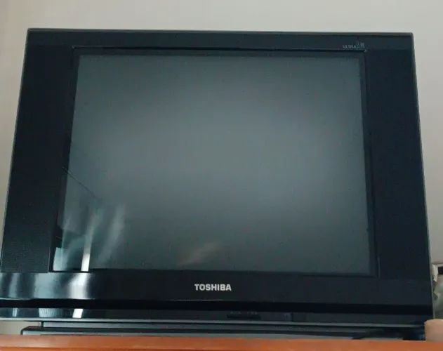 Tv usada tubo não entrego - aproveitar peças