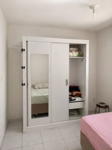 Guarda roupa