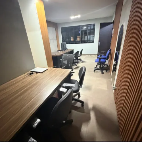 Sala comercial no água verde