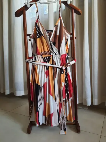 LOTE DE ROUPAS M/P FEMININA