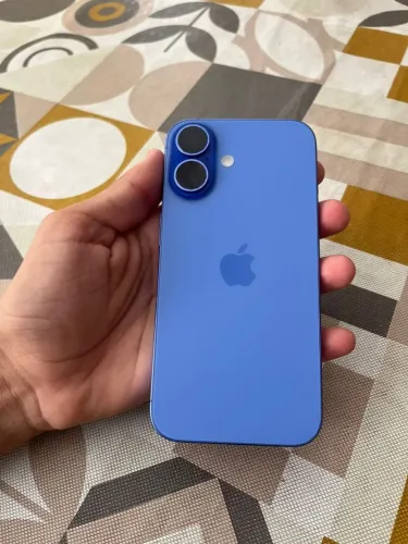 VENDE SE IPHONE 16 128 Gb