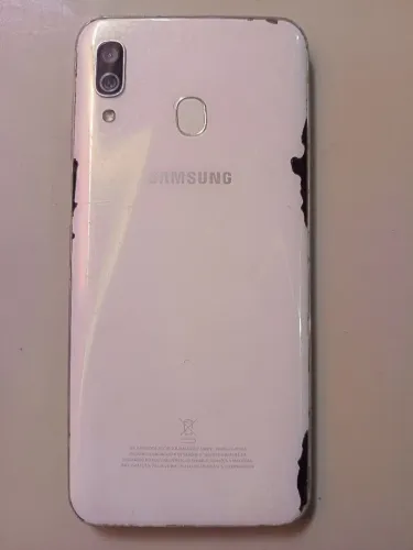 Samsung Galaxy A30