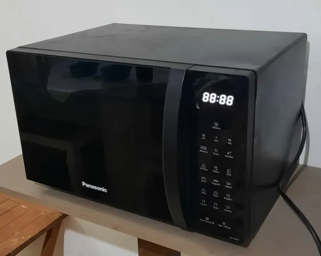 Microondas Preto Espelhado Panasonic 30L ((ENTREGO))