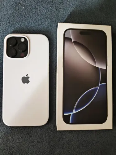 iPhone 16 Pro max