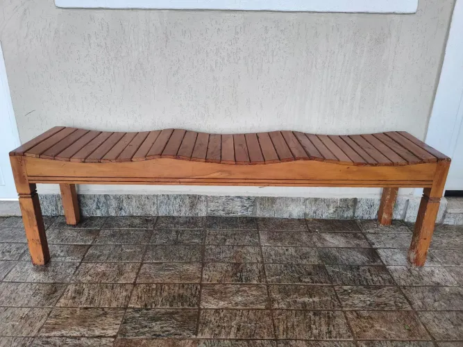 Banqueta de 3 lugares - madeira de demolição Peroba. 