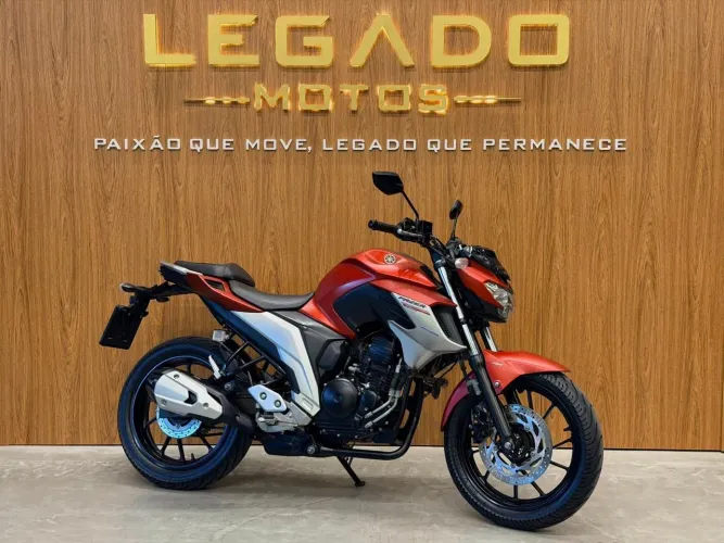 YAMAHA FAZER 250