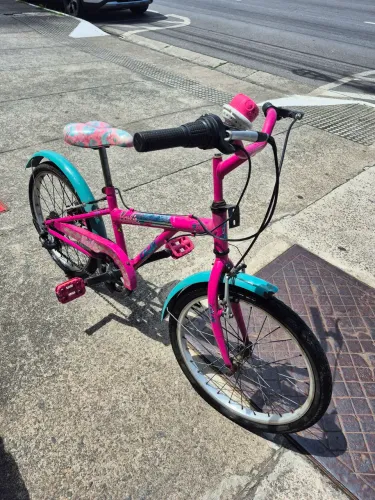Bicicleta Infantil Caloi Barbie Aro 20 - 7 Marchas
