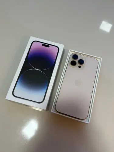 iPhone 16 Pro Max (somente Esim) (256 Gb) - Deserto Titanium