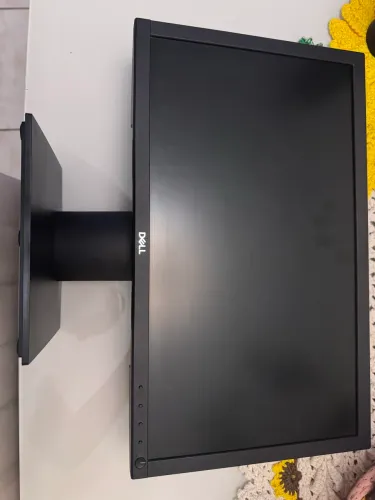 Monitor Dell 19.5" (E2020H) - Seminovo (Dez/2023) c/ Garantia Dell