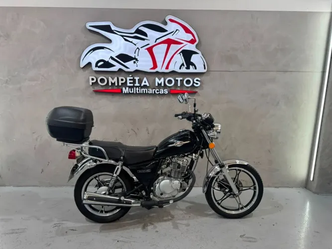 Suzuki Intruder 125