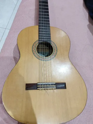 Violão nylon Yamaha C40M