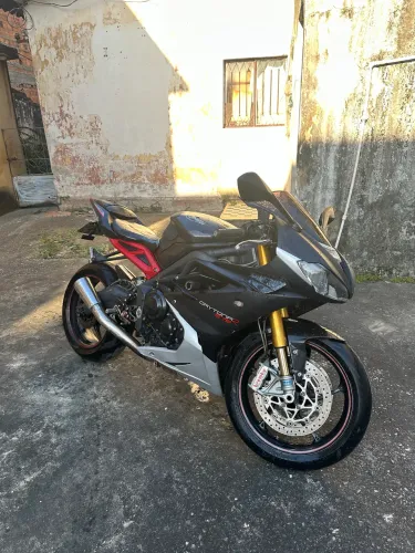Triumph Daytona 675R 2016
