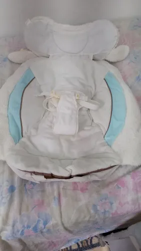 capa original para o modelo "Fisher-Price My Little Lamb Cradle 'n Swing".