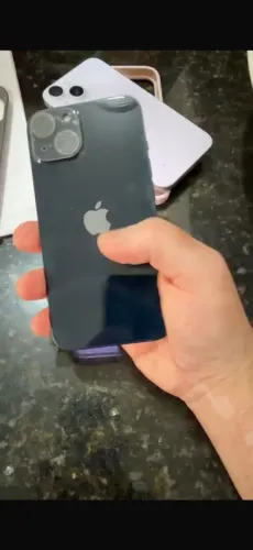 iPhone 14 128g. Cor lilás e preta cel *, bateria 78 e 76 %