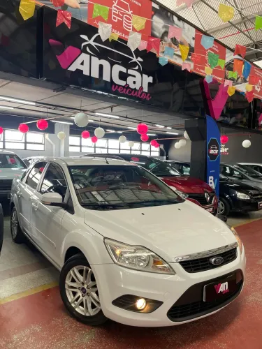 Ford Focus Sedan 1.6/1.6 Flex 8v/16v 4P Mec. 2013