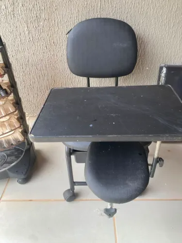 Cadeira de manicure e pedicure 