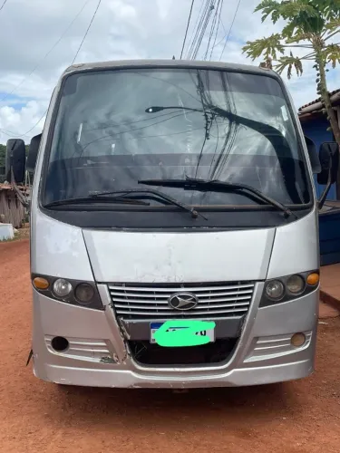 VENDO MICROÔNIBUS VOLARE 2009 QUITADO. OU TROCO EM UMA CAMINHONETE