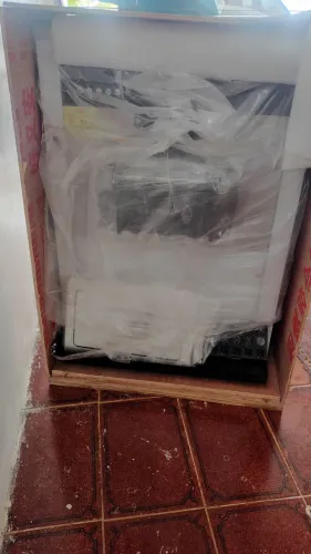 Máquina de sorvete Vuze nova lacrada