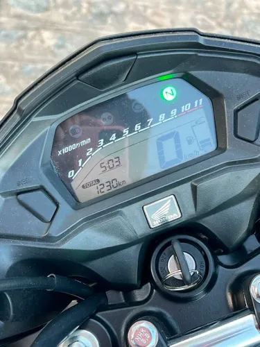 Fan 160 2024 em estado de zero com apenas 1.230km sem marca de uso