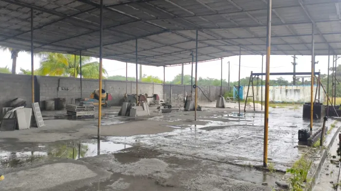 Terreno para Venda em Simões Filho, Km 30, 1 banheiro