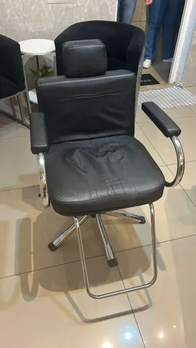 Cadeira para Salão de Beleza - Ótimo Estado
