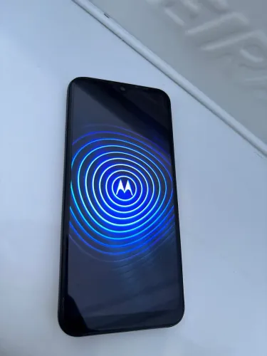 Moto e6i