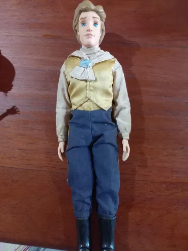 Boneco Príncipe Adam Disney