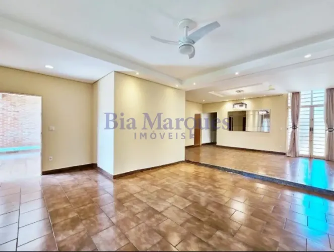 CASA TERREA 307M² 4 QUARTOS SENDO 2 SUÍTES À VENDA EXCELENTE AO LADO DA UNAERP