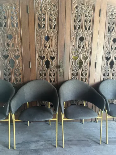 CADEIRAS | POLTRONAS - PEÇA DE DESIGN ASSINADO ? UMCASA
